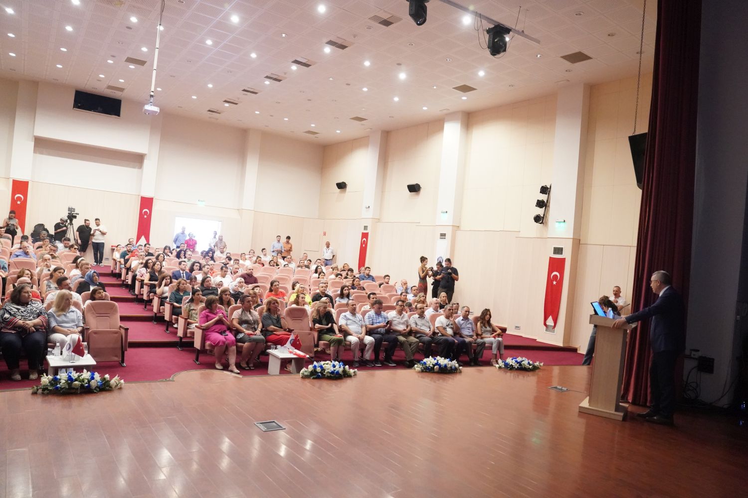 Ege Üniversitesinde 15 Temmuz’un tarihsel kökleri ve uluslararası etkileri konuşuldu