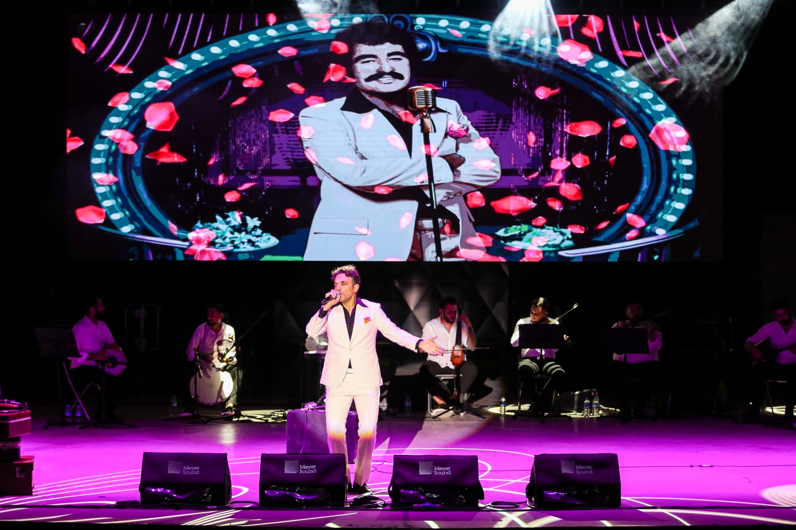 92. İzmir Enternasyonal Fuarı’nda konserler devam ediyor