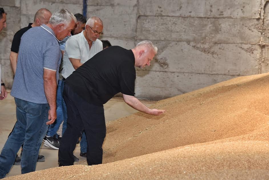 PEHLİVAN’DAN ÇİFTÇİLERE MÜJDE