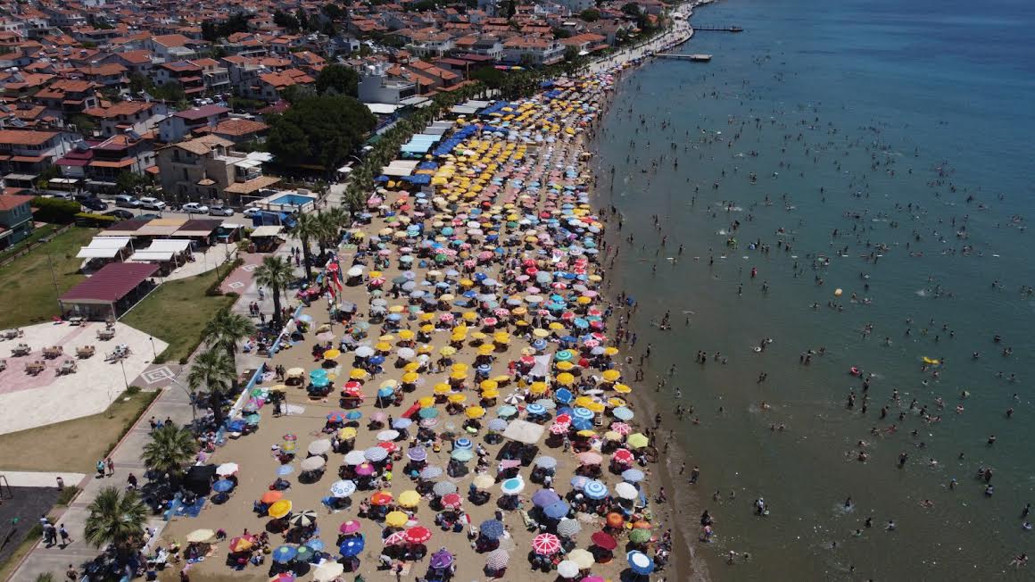 Menderes Milyonları Ağırladı