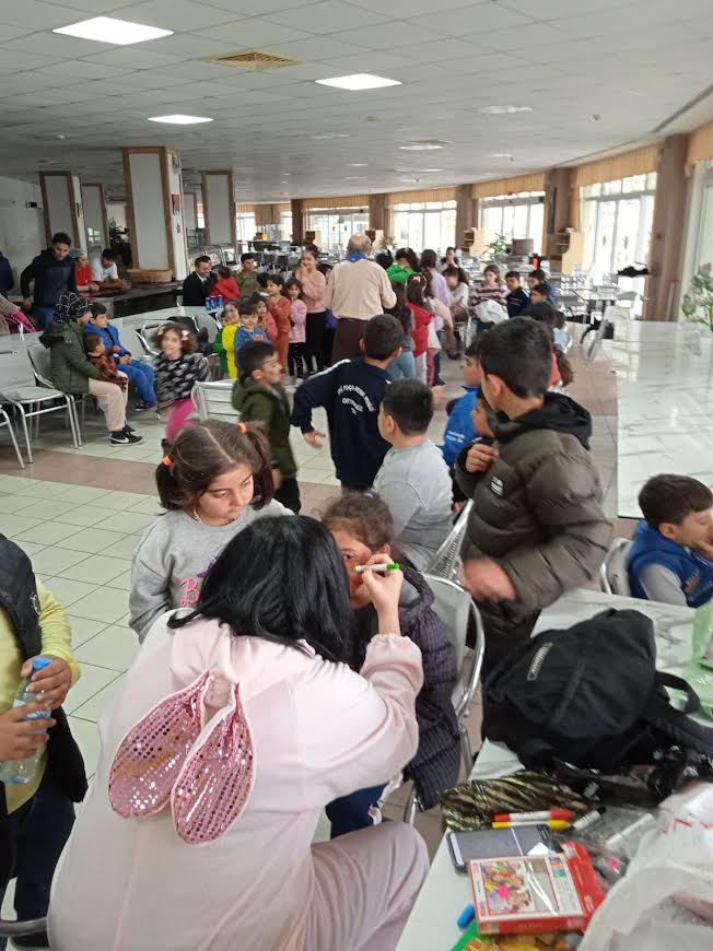 Depremzede çocuklar İSKEM’in animasyonu ile moral buldu