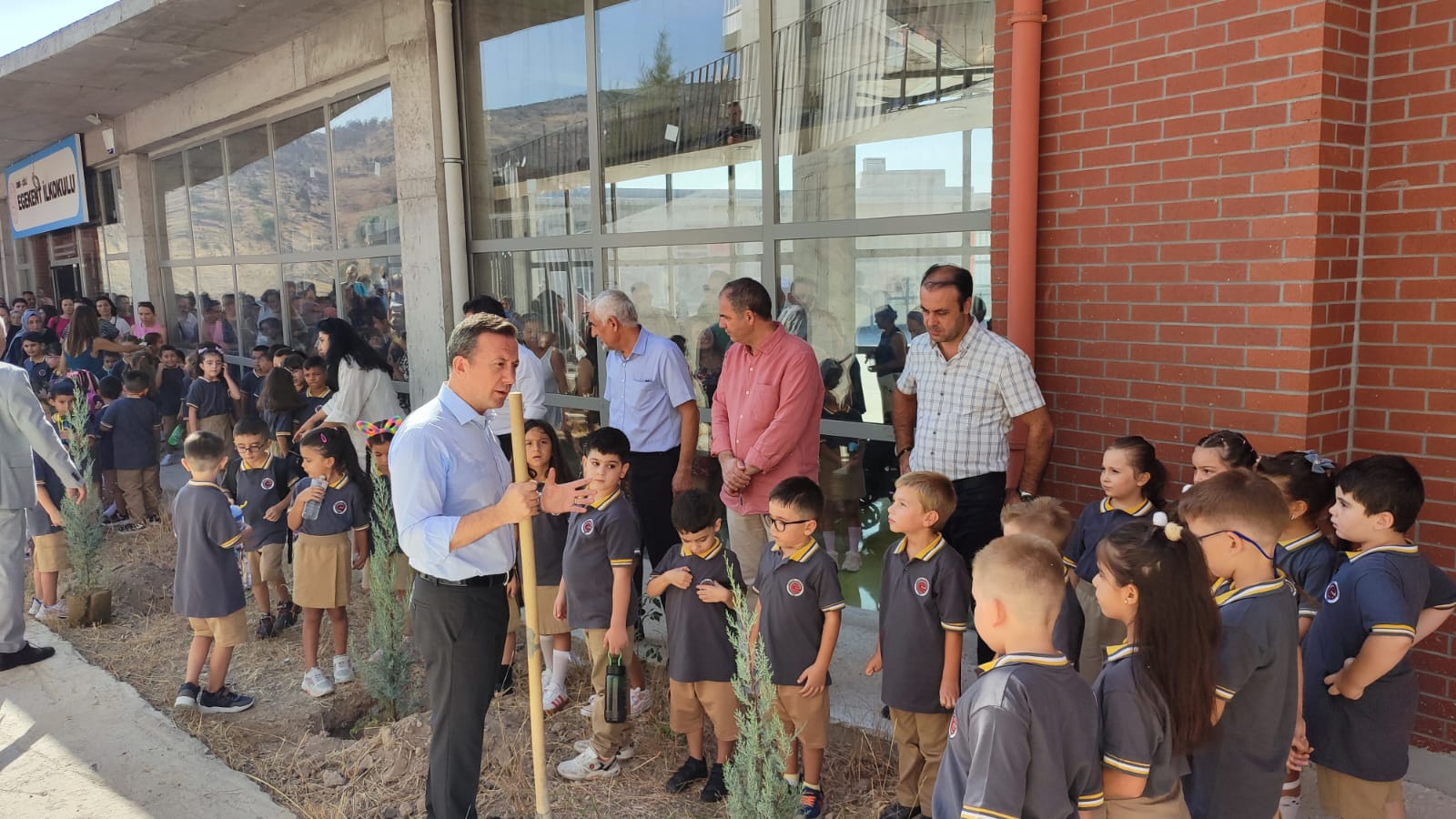 Okul öncesi ve ilkokul 1. Sınıflarda “UYUM”  Eğitimleri için zil çaldı.