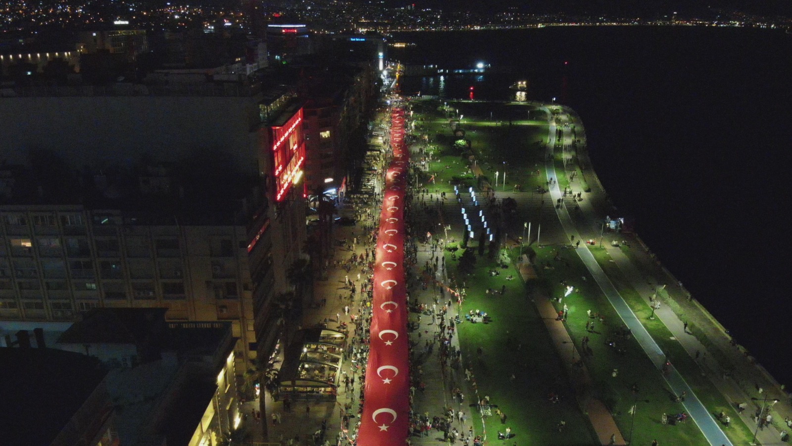 Soyer: “Son nefesimize kadar 9 Eylül’e İzmir’e sahip çıkacağız”