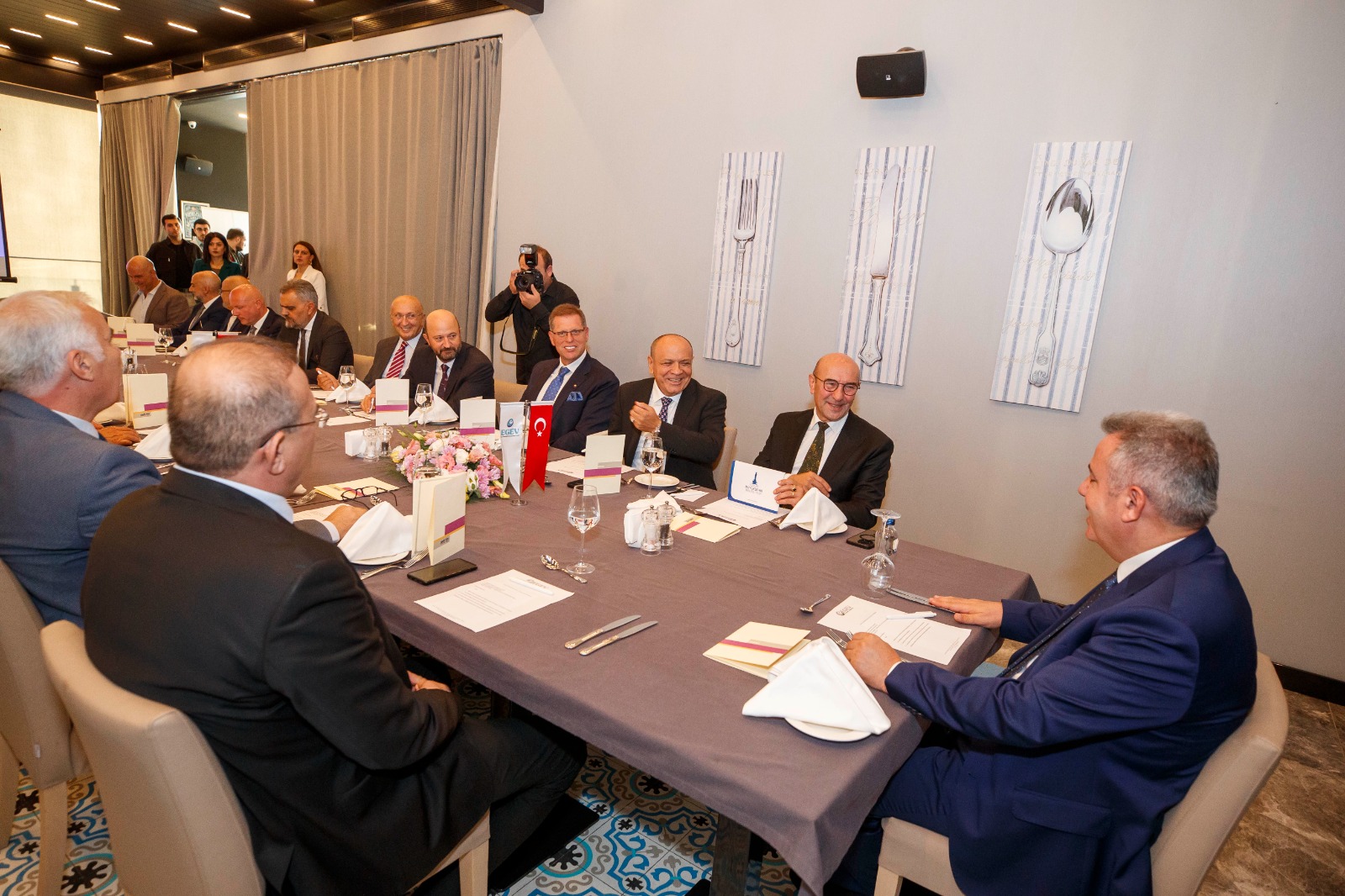 Soyer: “Gediz Nehri’nin kurtarılması için kaybedecek tek bir saniyemiz yok”