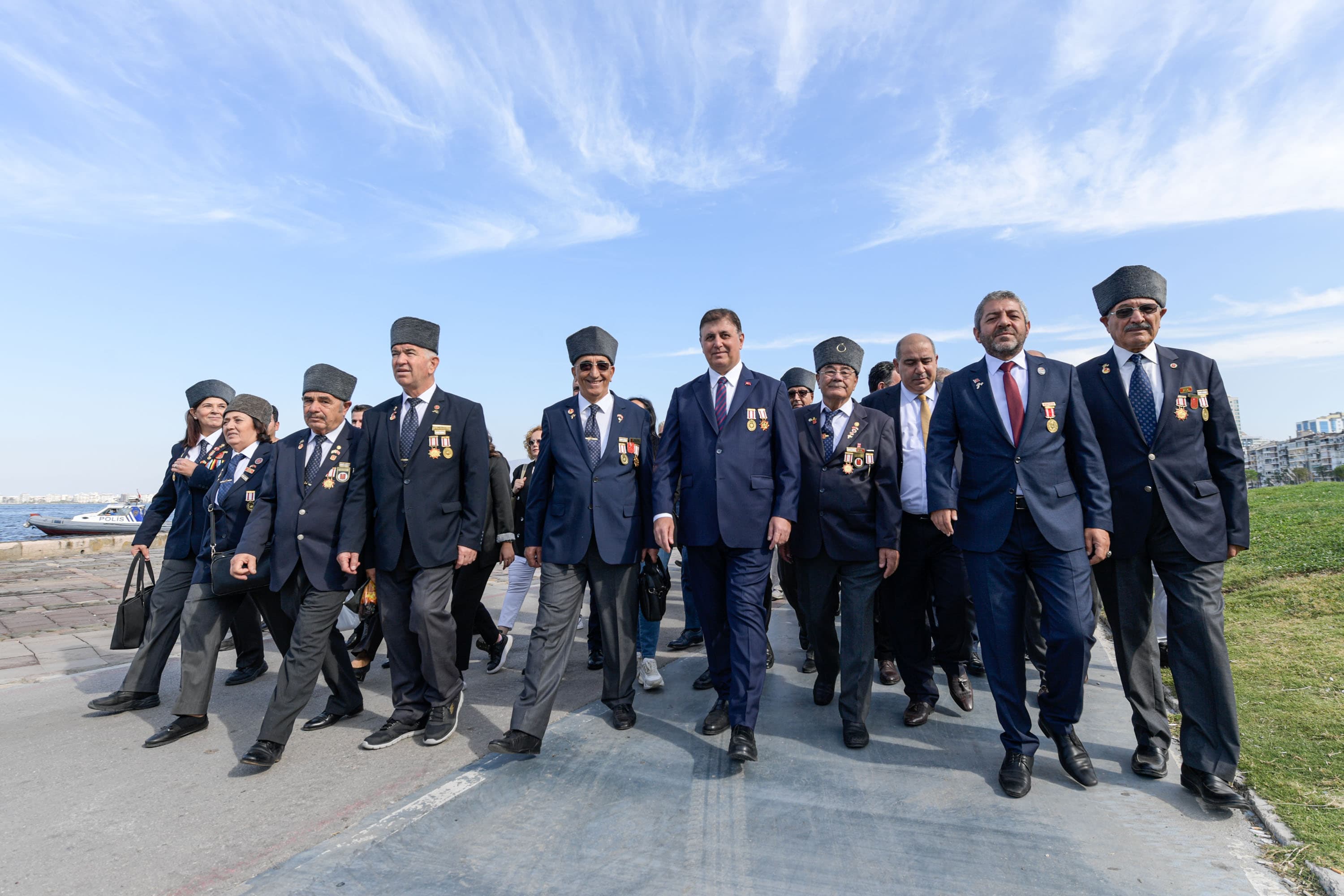 Başkan Tugay’dan Çanakkale mesajı:  “110 yıllık onurumuz”