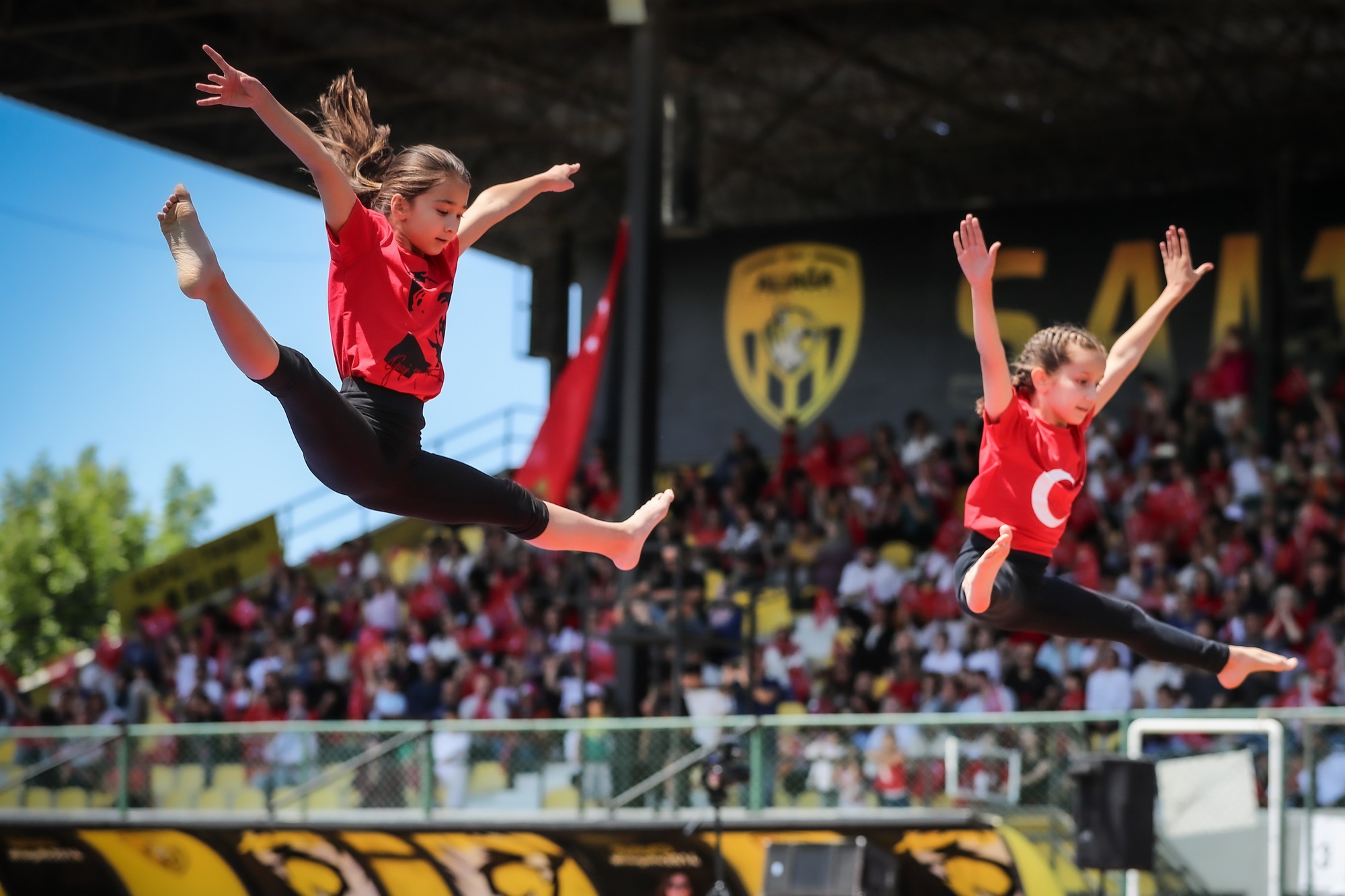 19 Mayıs Atatürk’ü Anma, Gençlik ve Spor Bayramı Aliağa’da Coşkuyla Kutlandı