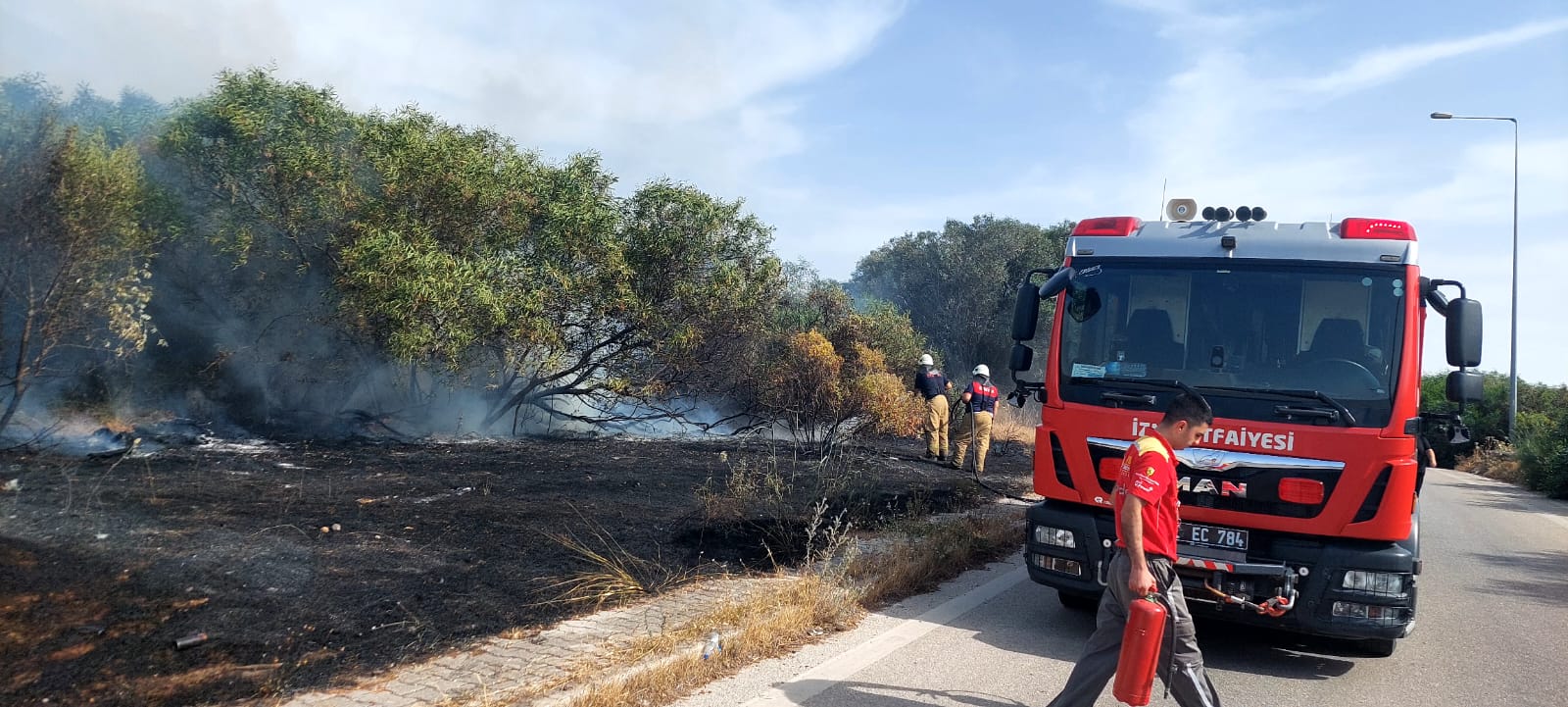 İzmir İtfaiyesi teyakkuzda