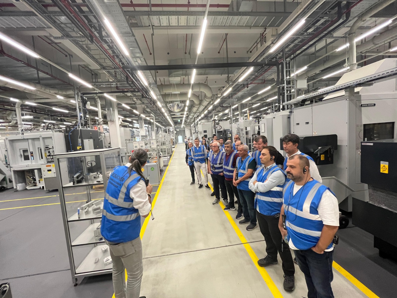 GENÇLERE GÜNLÜK 10 EURO HARÇLIK VE MAKİNE EĞİTİMİ