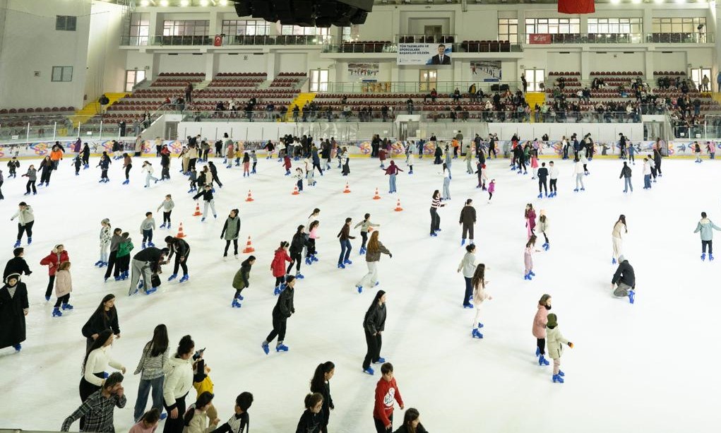 Karne sevinci buzda yaşandı 
