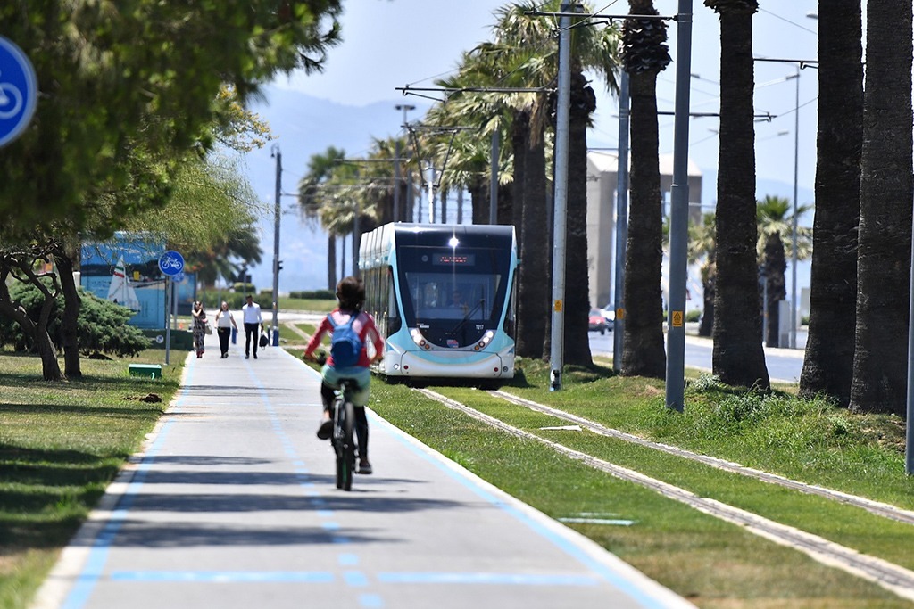 İzmir’e alınacak 22 tramvay aracı için ihale 3 Ekim’de