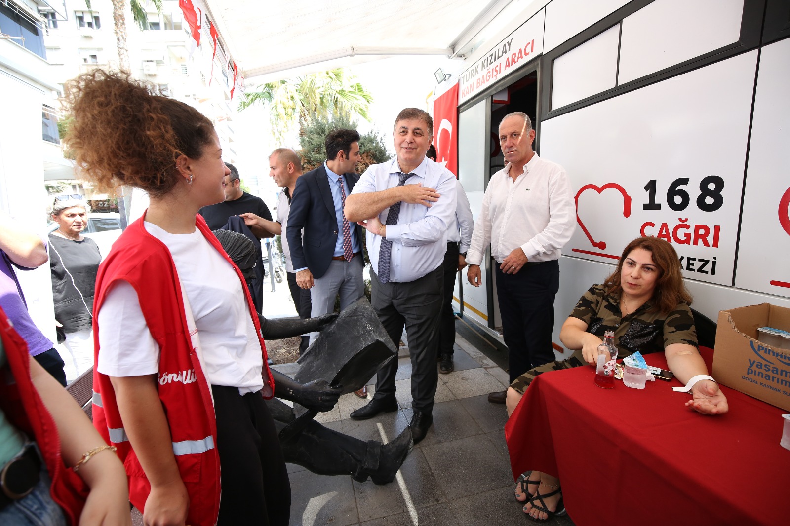 Tugay: “Bir ünite kan ile 3 kişiye can olun”