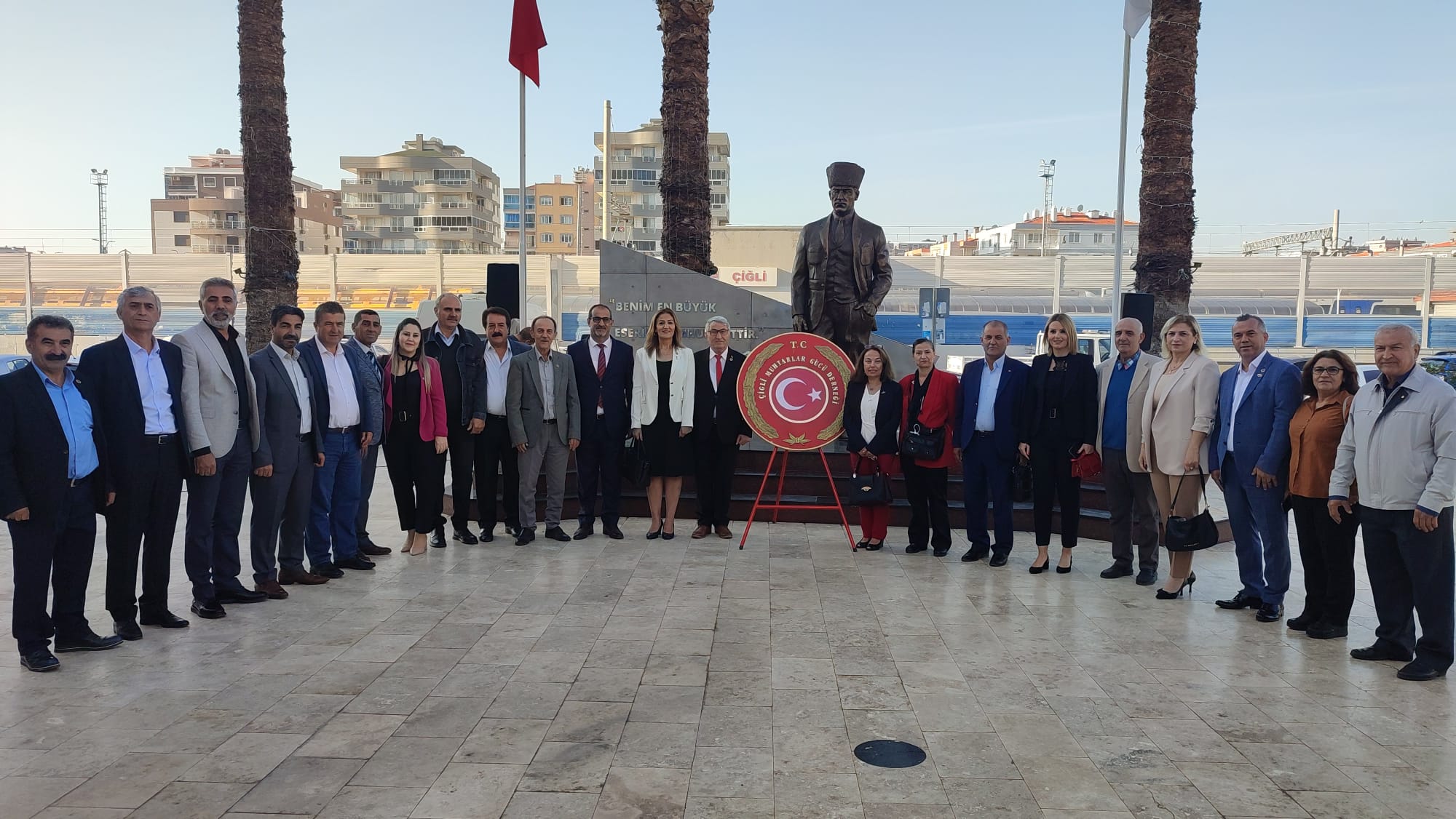 ÇİĞLİ’ DE 19 EKİM MUHTARLAR GÜNÜ KUTLANDI