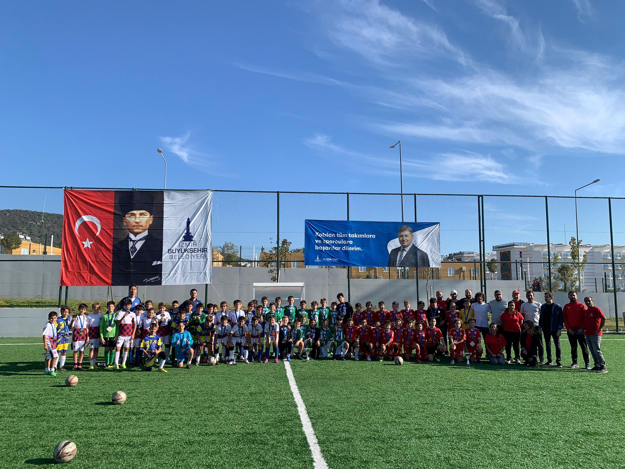 Cumhuriyet Kupası dostluk içinde tamamlandı