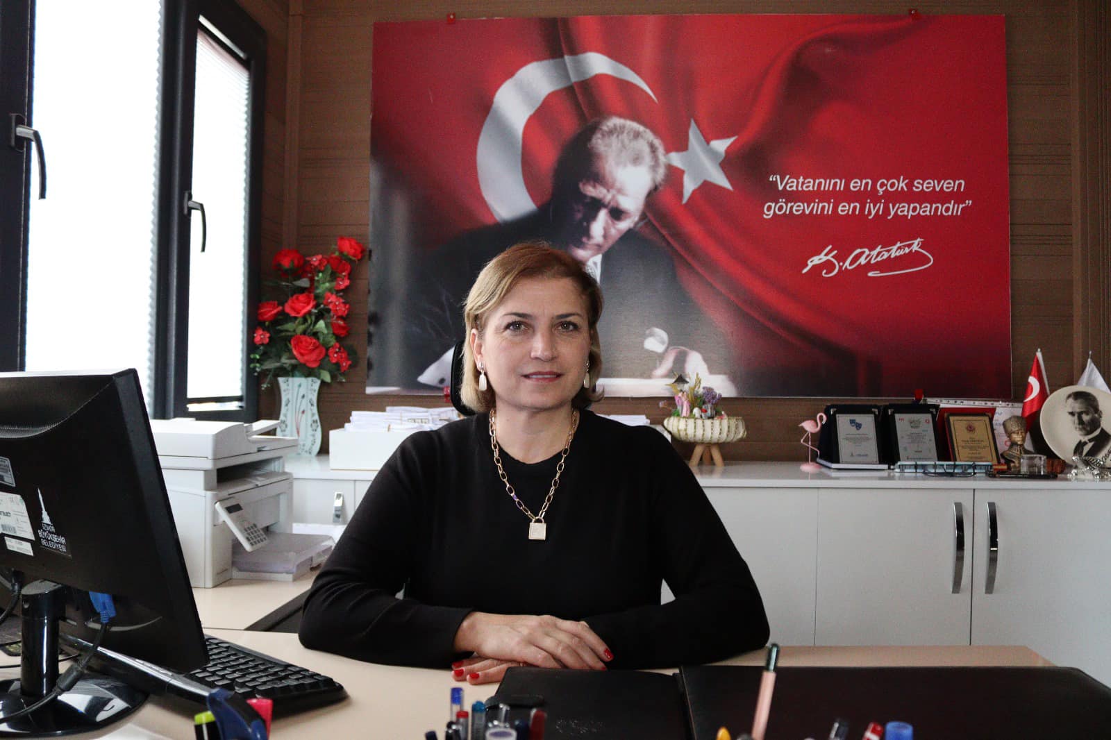 Ataşehir Mahallesi Muhtarı Nesrin Erdoğan CHP’de  Çiğli Belediye Başkan Aday Adayı