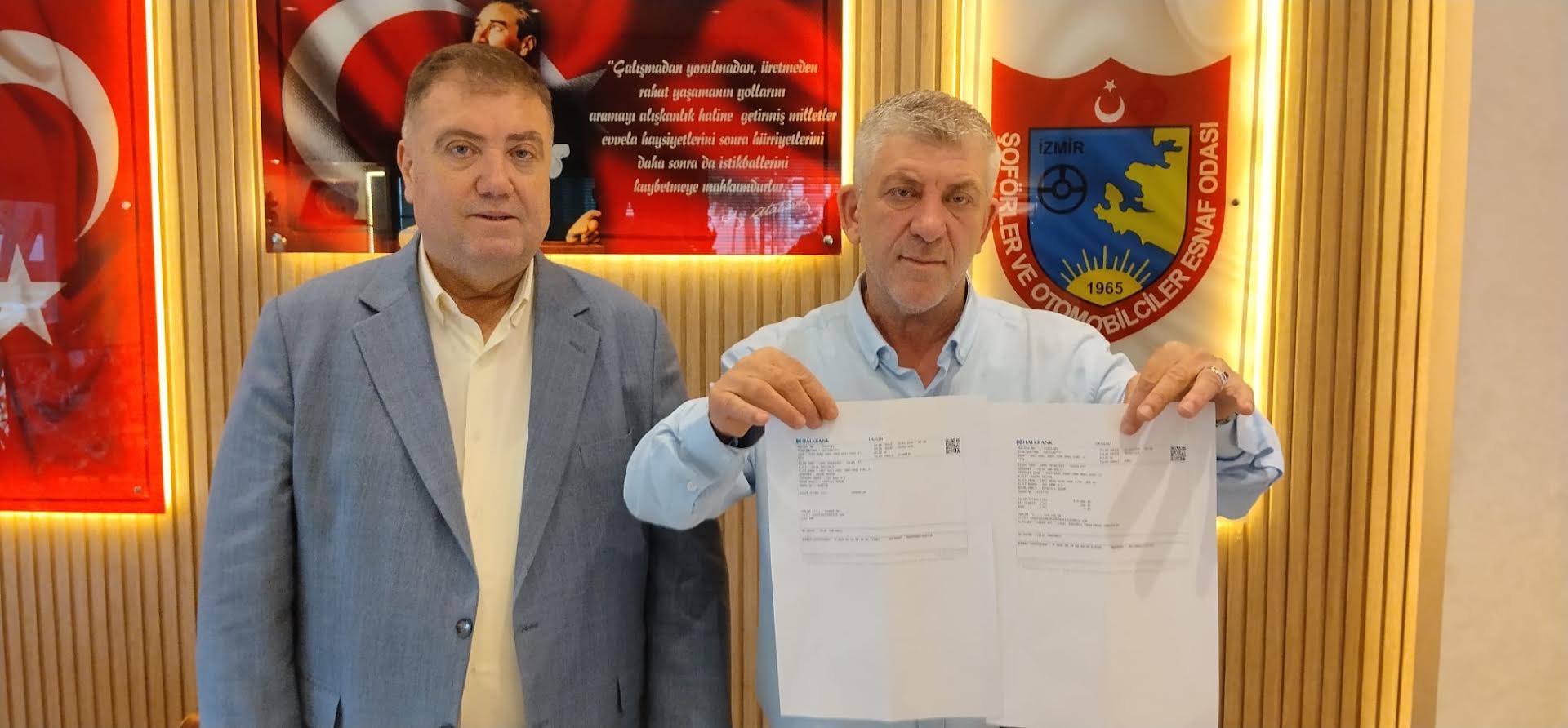 Müşterisinin parasını iade eden taksiciye Başkan Erkan Özkan’dan ödül