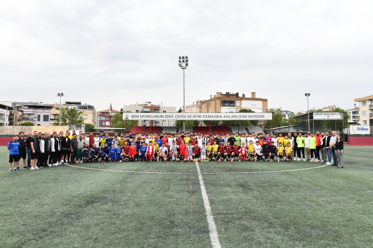 Çiğli’de 19 Mayıs Kutlamaları Futbol Turnuvası ile Başladı