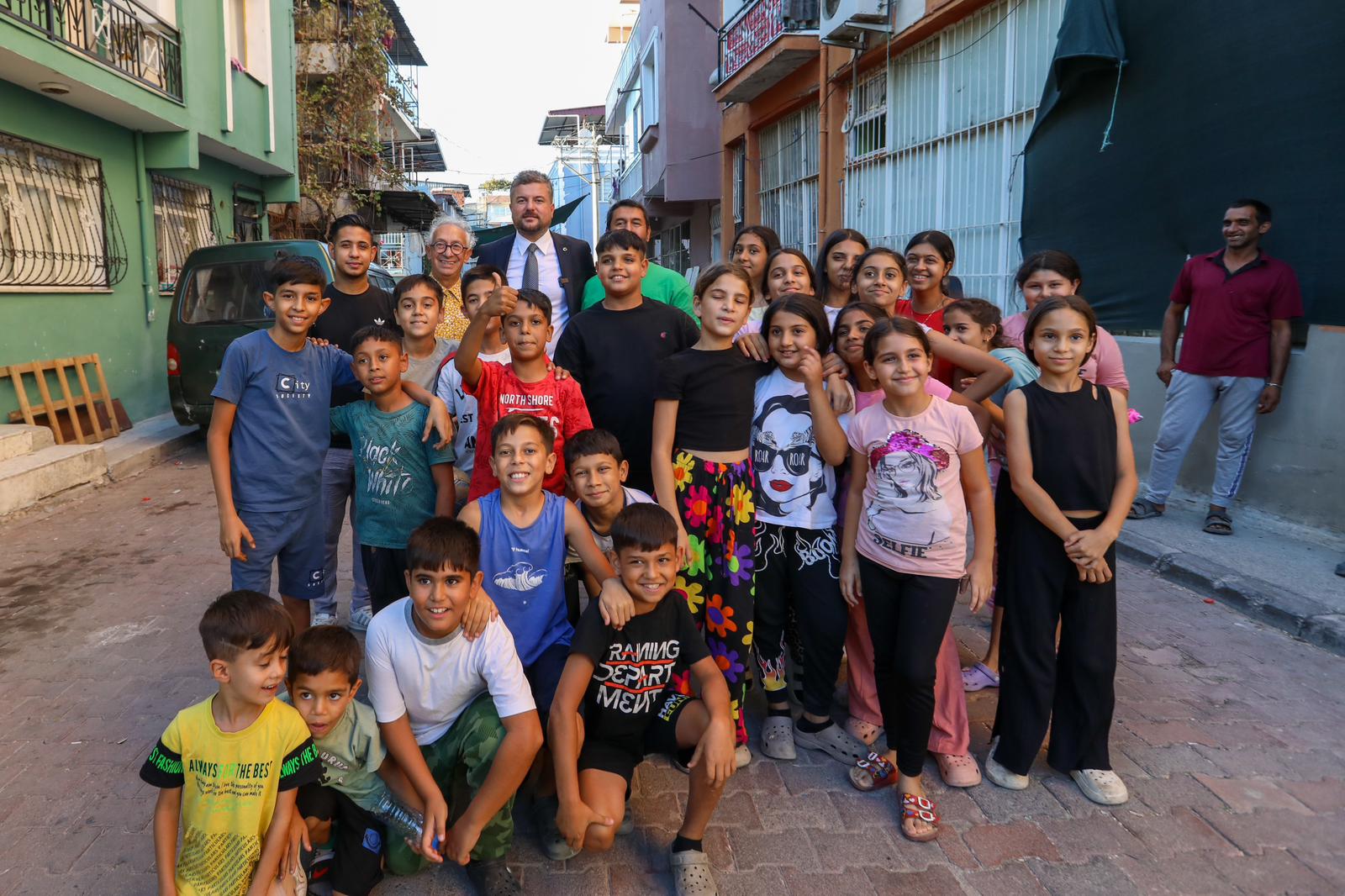 Buca Belediye Başkanı Görkem Duman’dan herkese eşit hizmet