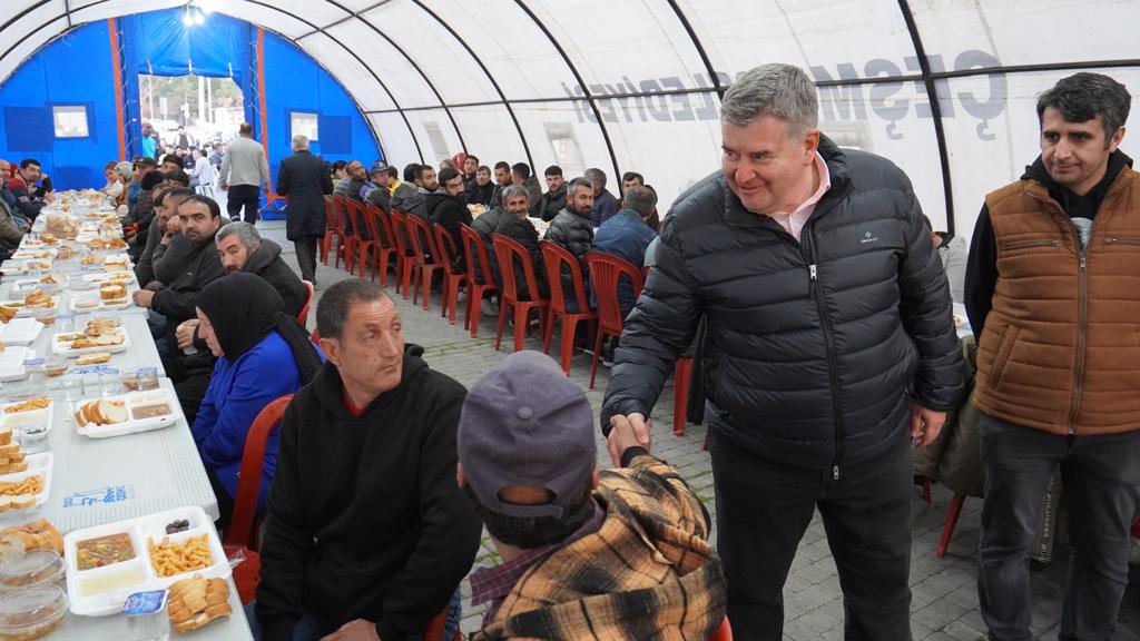 Başkan Oran iftar sonrasında vatandaşlarla bir araya geliyor