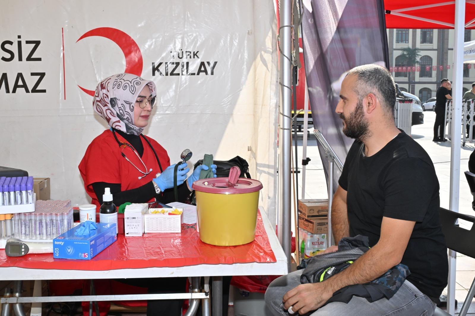 Bir Bağış, Bir Umut: Manisa Kan Bağışında Birleşti