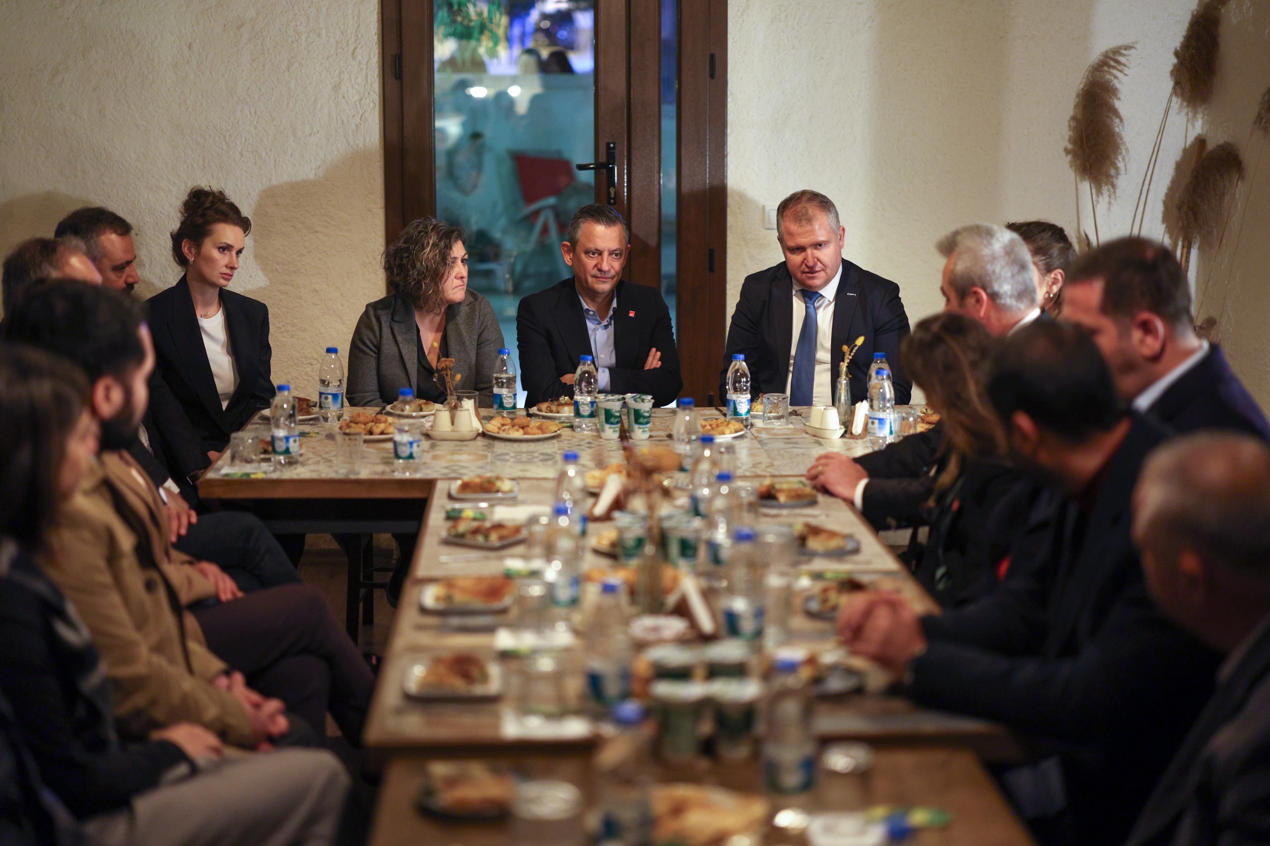 CHP Lideri Özel’den Başkan Balkan’a taziye ziyareti