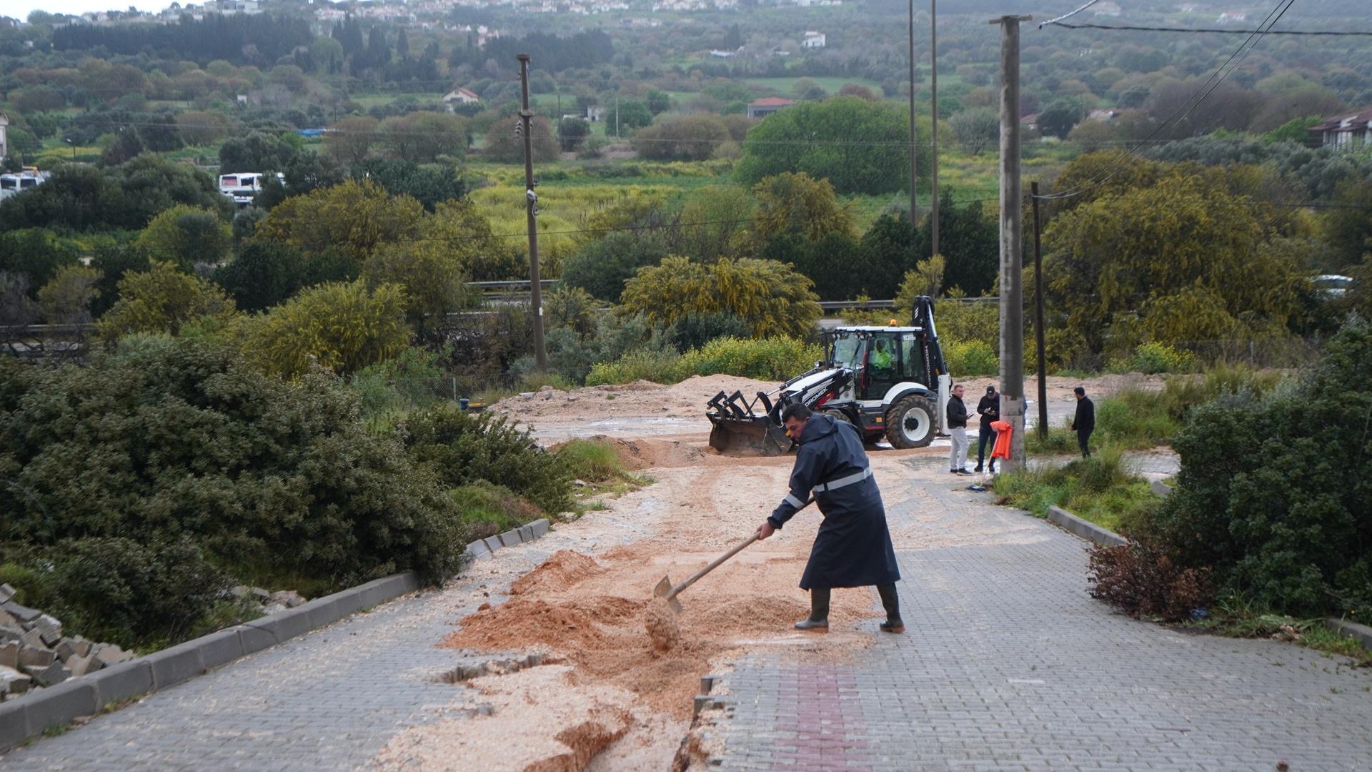 Çeşme, son 24 saatte Türkiye’nin en yoğun yağışını aldı!
