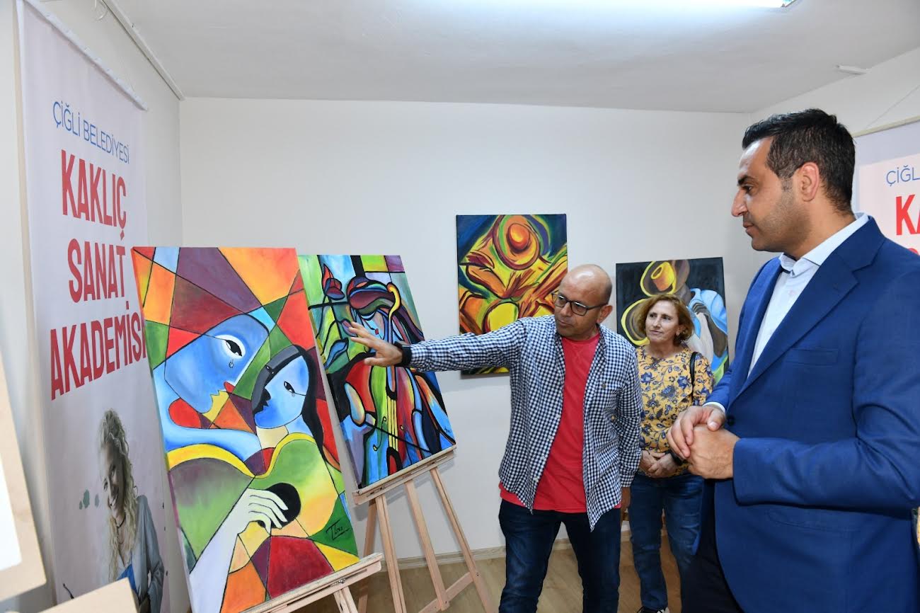 Çiğli Belediyesi Kaklıç Sanat Akademisi Kursiyerlerinin Eserleri Sergiye Çıktı