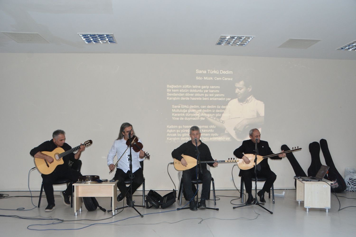 EÜ’de organ bağışına türkülerle dikkat çekildi