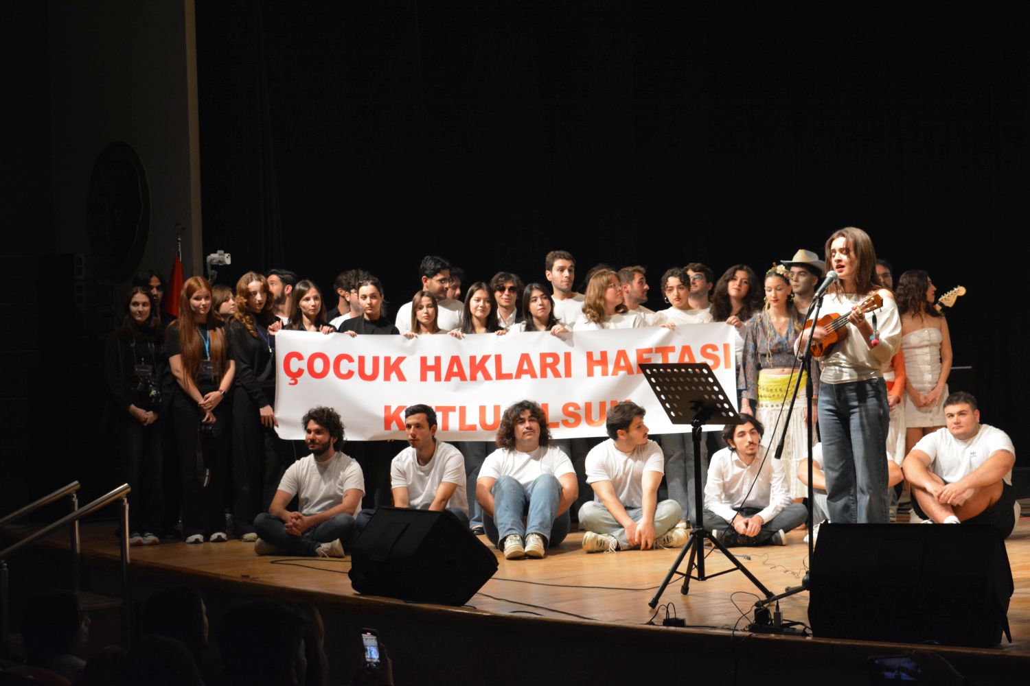EÜ İletişim Fakültesi öğrencileri “Çocuk Haklarına” dikkat çekti