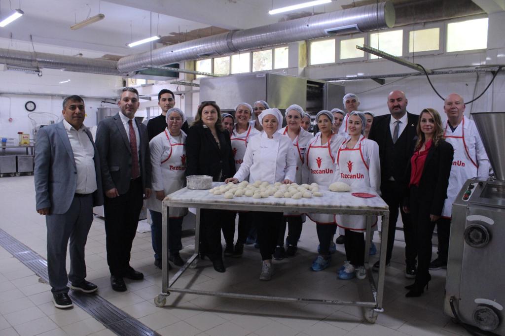 Ege Üniversitesi, yeni fırıncıların yetiştirilmesine yönelik kursa ev sahipliği yapıyor