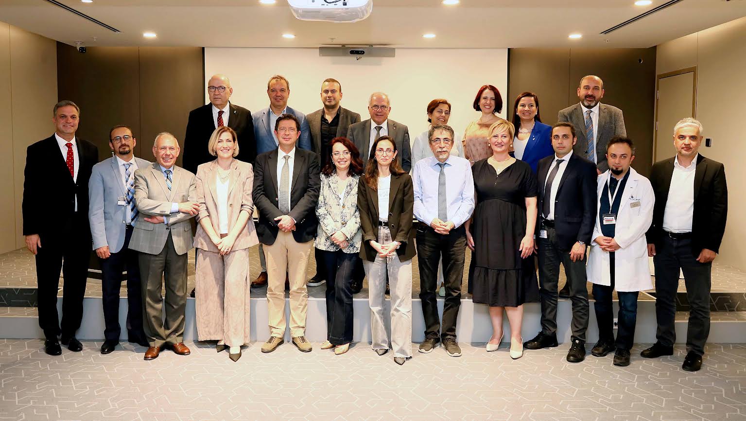 MEDICANA’DA SİNDİRİM SİSTEMİ KANSERİ SEMPOZYUMU