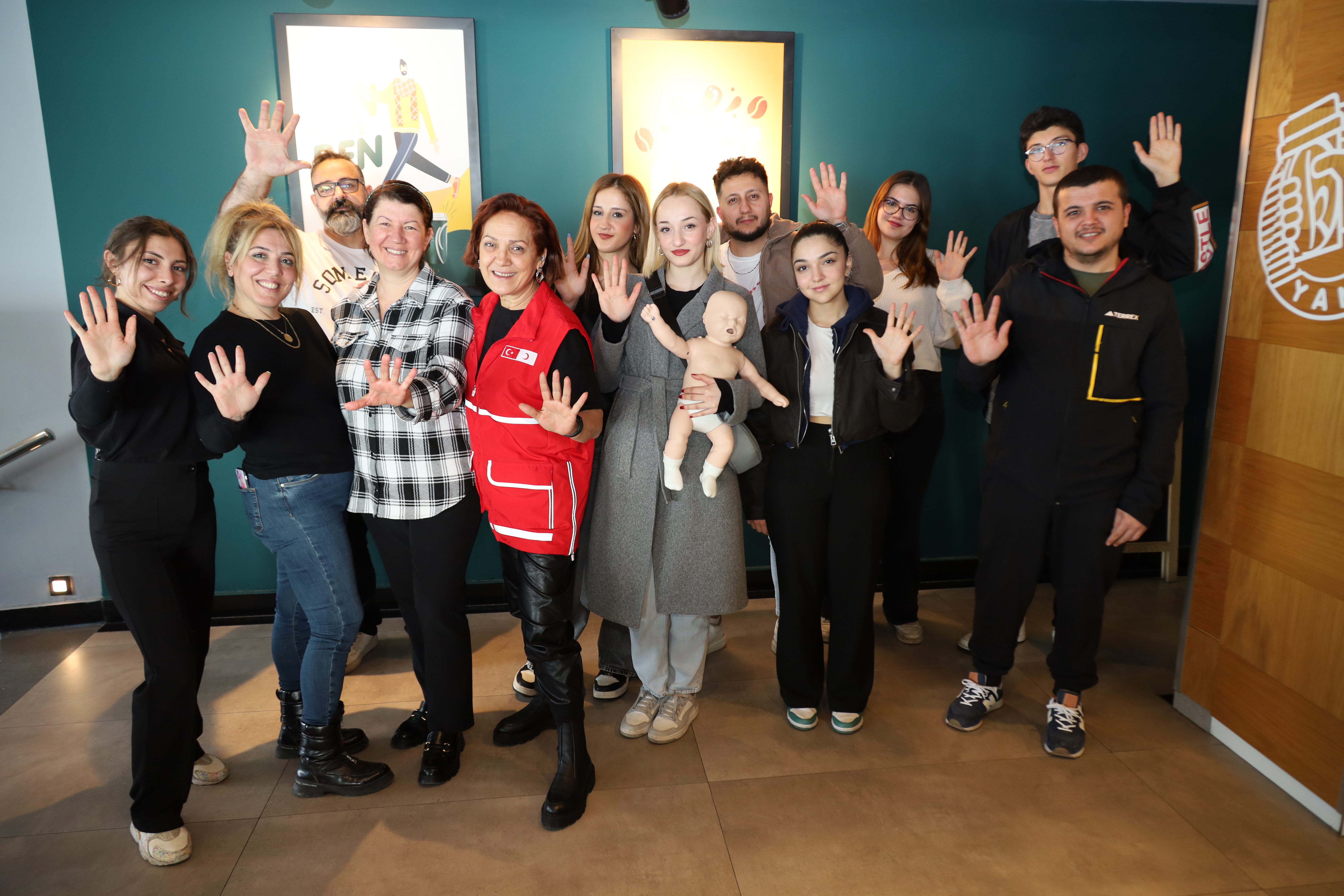 Türk Kızılay’dan “Hayat Kurtaran Kahramanlar” Projesi