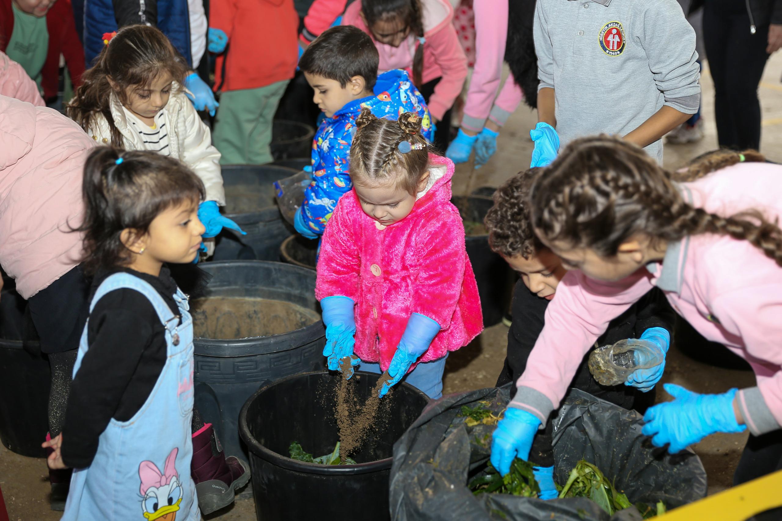 Karabağlar’da çocuklar çevreye sahip çıkıyor