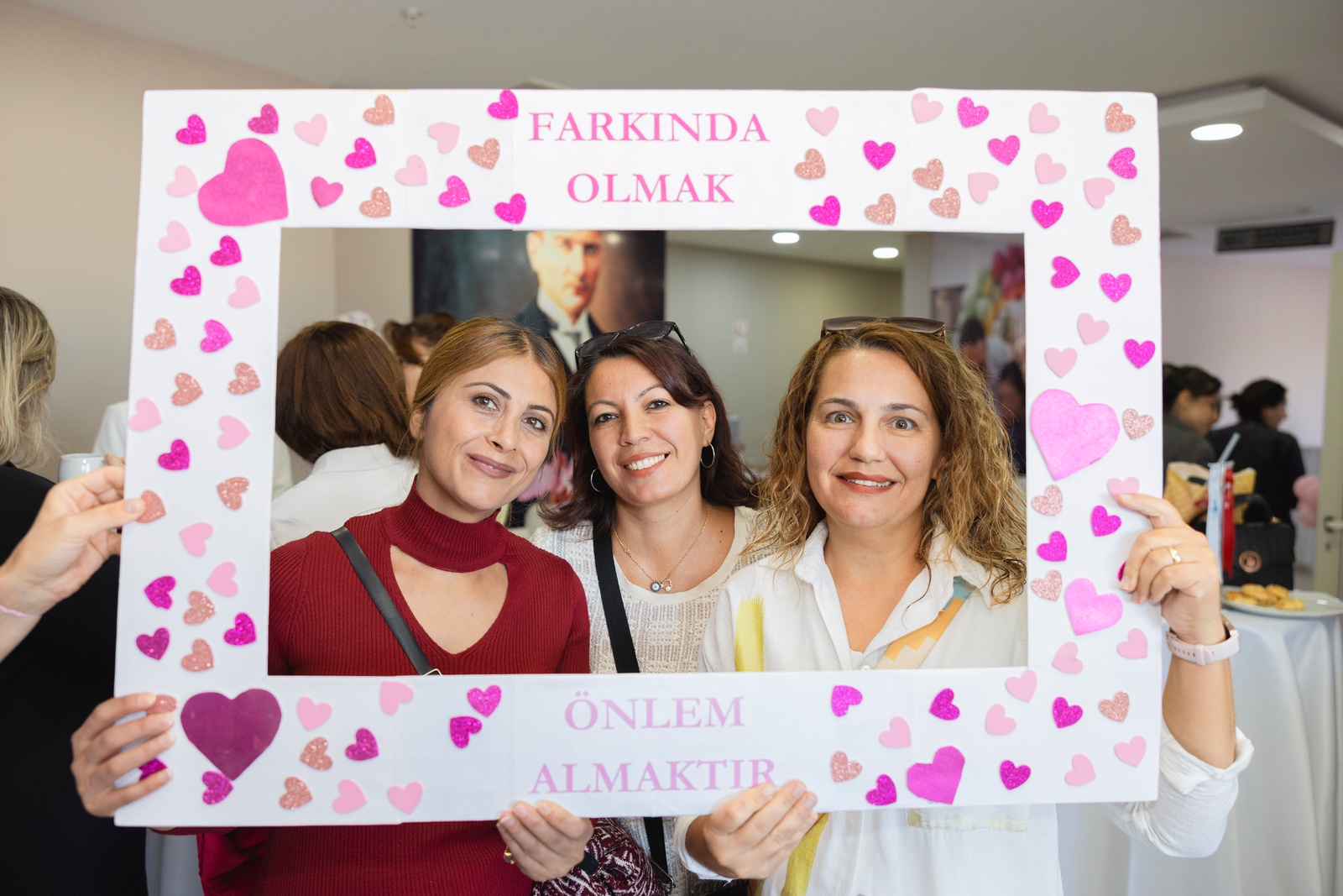 Kadınlara çağrı yaptılar: Bugün senin günün, Erken Teşhis Hayat Kurtarır!