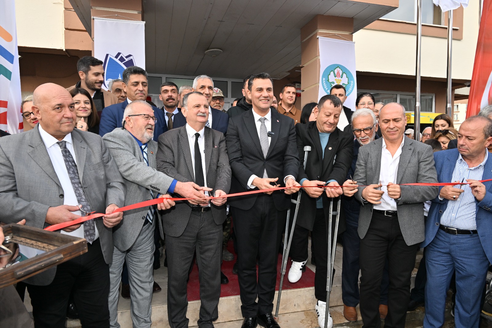 Muradiye Ek Hizmet Binası Yenilenen Yüzüyle Hizmette!