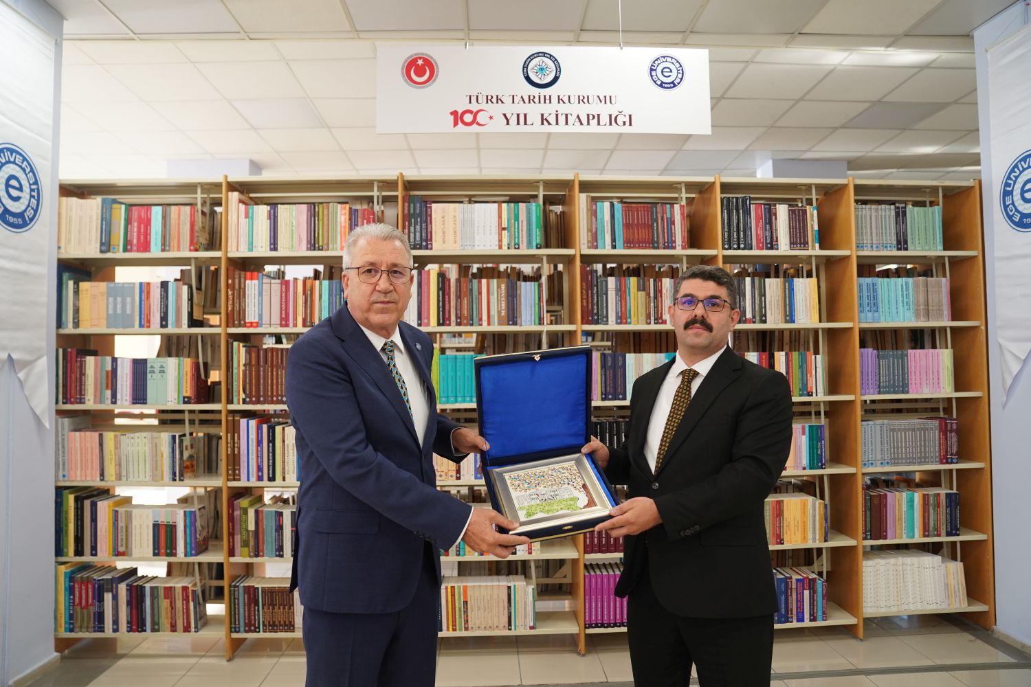 Ege Üniversitesinde  “Türk Tarih Kurumu 100. Yıl Kitaplığı” açıldı