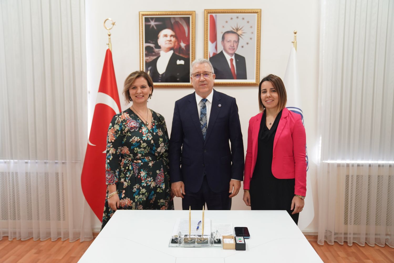 Hemodiyaliz hastalarının beslenme ve sıvı takibine yönelik yapay zeka destekli mobil uygulama geliştirecekler