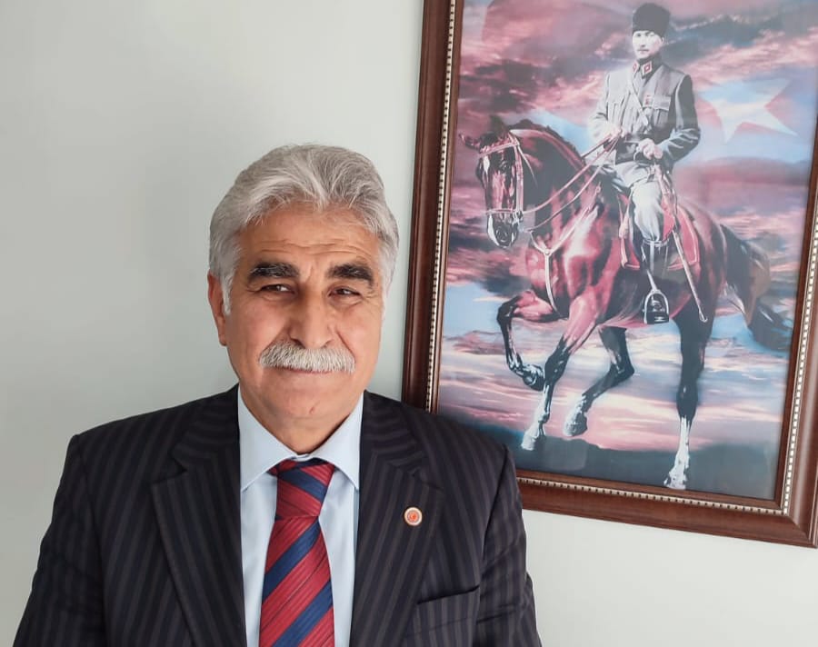 Tüm Emekliler Derneği Çiğli şube başkanı Sıddık Soysal  Emeklilik Emeğin, Gençliğin ve Alın terinin karşılığıdır.