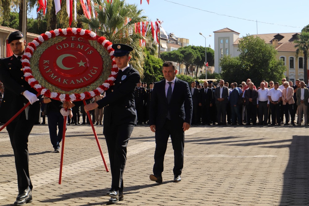 Ödemiş’te Kurtuluş Günü Kutlandı