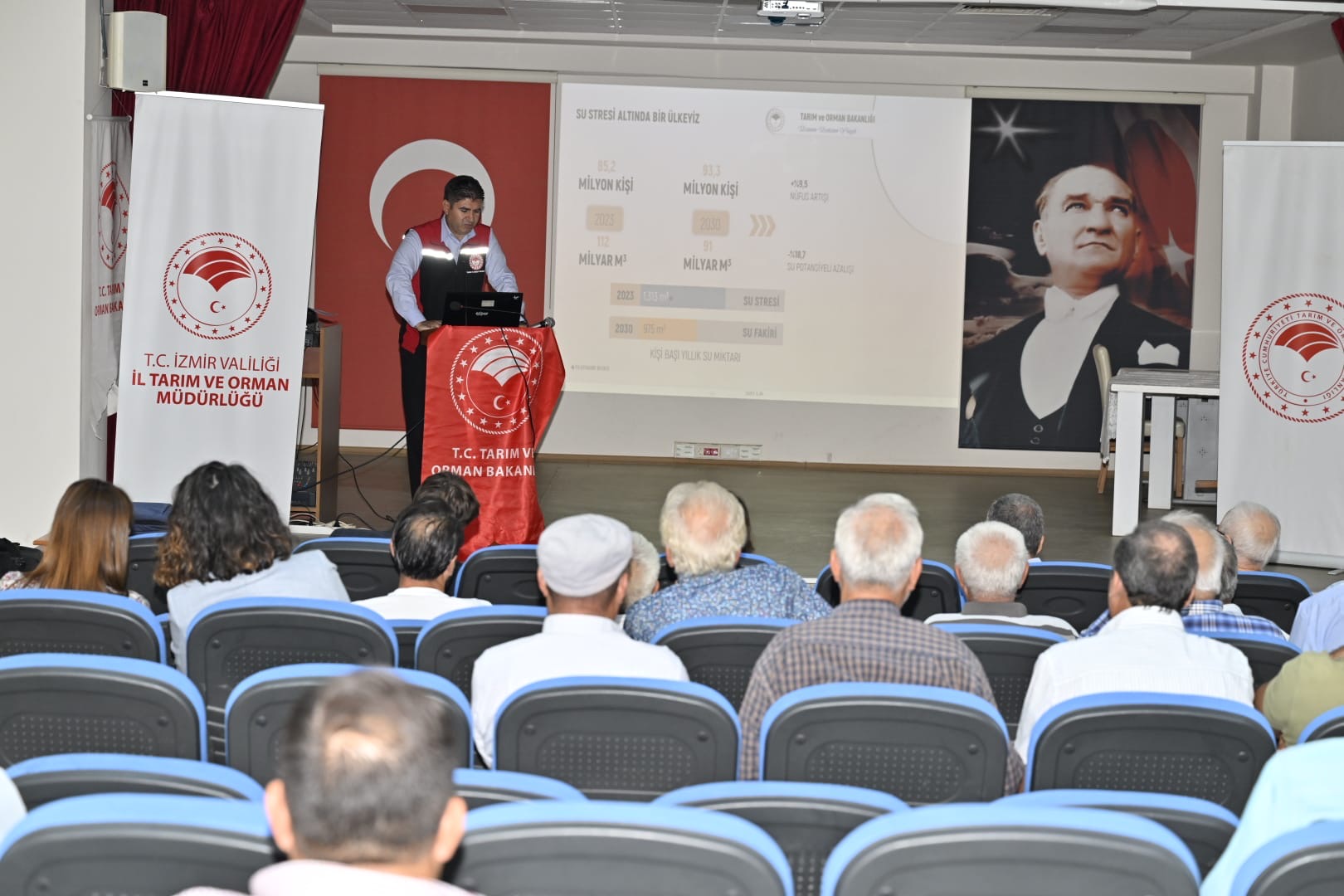 Menderes İlçesinde Yeni Tarım Destekleme Modeli Üreticilere Anlatıldı