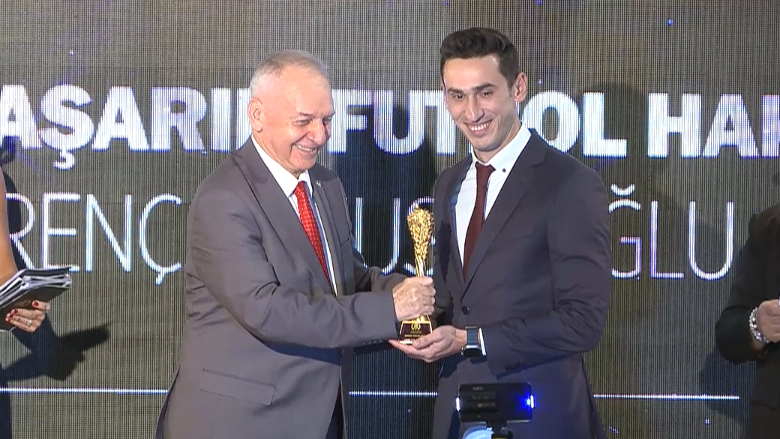 2024 Yılı En Başarılı Futbol Hakemi Direnç Tonusluoğlu Oldu