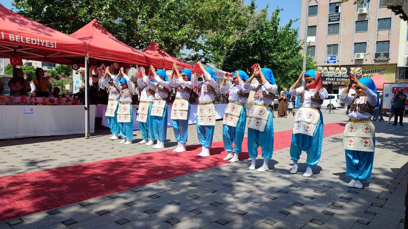 EL EMEĞİ, GÖZ NURU EL İŞİ ÜRÜNLER KERMESİ