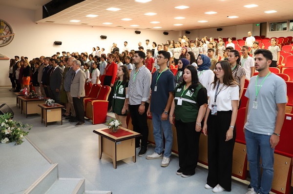 Rektör Köse, Gençleri Bağımlılıklara Karşı Uyardı