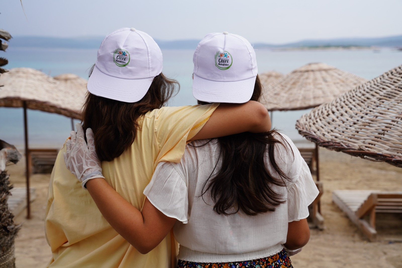 Seferihisarlı çevre gönüllüleri doğa için seferber oldu  