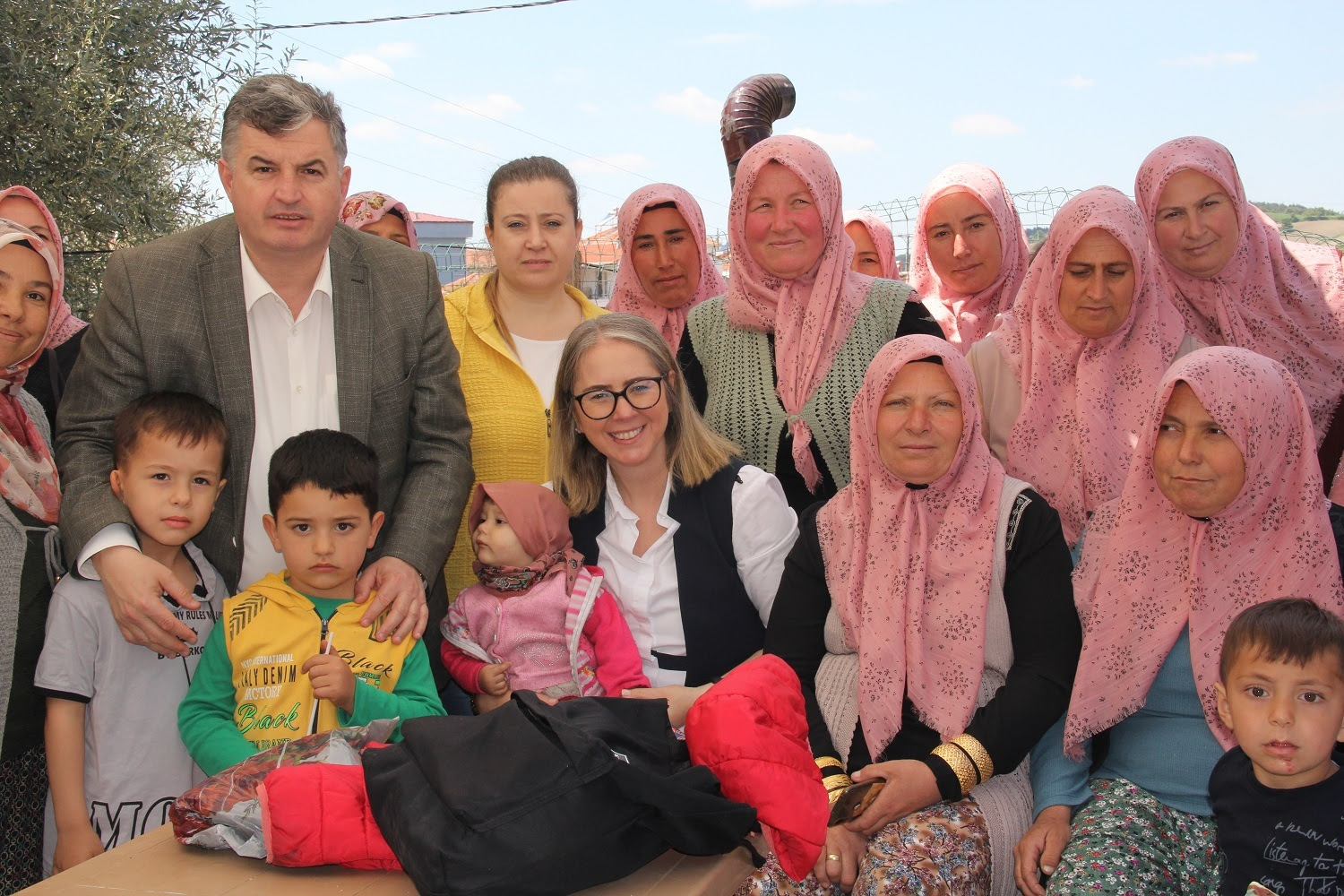 AK Partili Çankırı, muhalefetin İzmir reklamına yüklendi