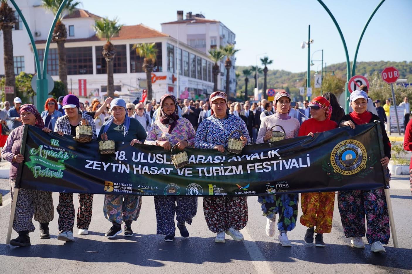 Uluslararası Ayvalık Zeytin Hasat ve Turizm Festivali’nden 19’uncu kez “Merhaba”